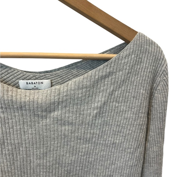 Gorgeous Aritzia Babaton Kitano Sweater Oatmeal Medium with Cross Back Detail - Picture 8 of 15